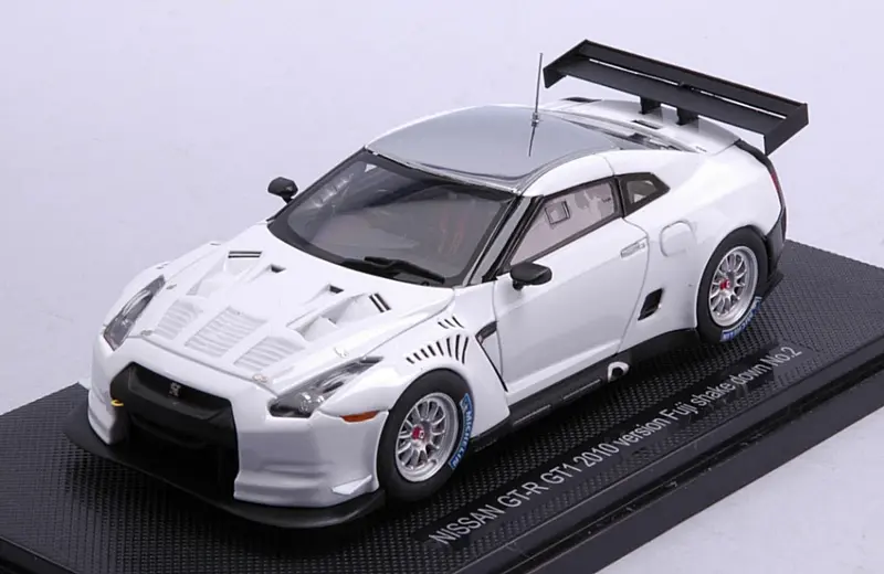 NISSAN GT-R GT1 VERSION FUJI SHAKE DOWN WHITE 1