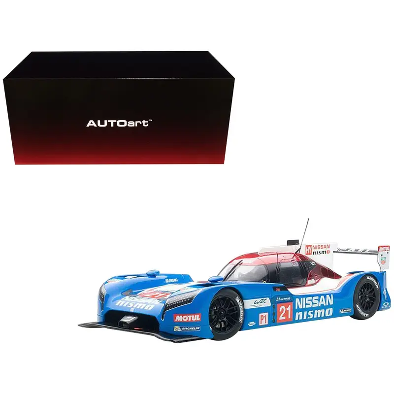 Nissan GT-R LM Nismo Le Mans 2015 T. Matsuda M. Shulzhitskiy L. Ordonez #21 1/18 Model Car by Autoart