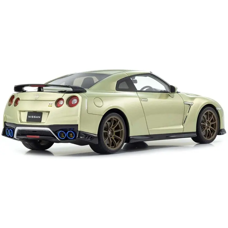 Nissan GT-R Premium Edition T-Spec RHD (Right Hand Drive) Millenium Jade Green Metallic 1/18 Model Car by Kyosho