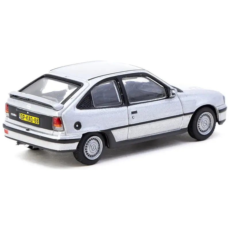 Opel Kadett GSi Silver Metallic "Global64" Series 1/64 Diecast Model by Tarmac Works