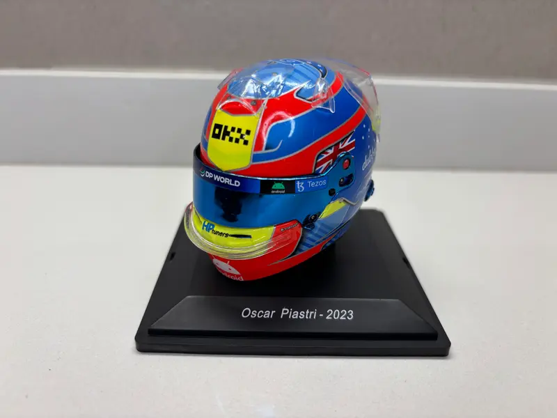 Oscar Piastri - Helmet 1