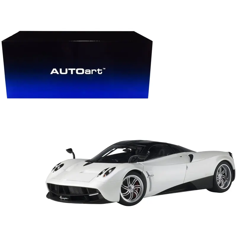 Pagani Huayra White 1/12 Model Car by Autoart