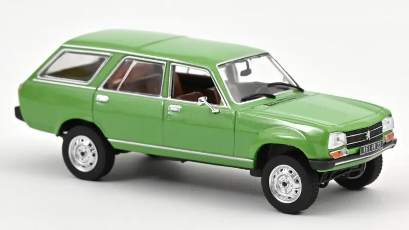 PEUGEOT 504 BREAK 1980 GREEN METALLIC 1