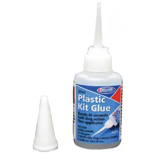 PLASTIC KIT GLUE
