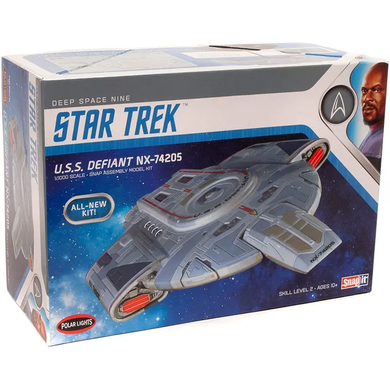 Polar Lights 1/1000 USS Defiant Star Trek