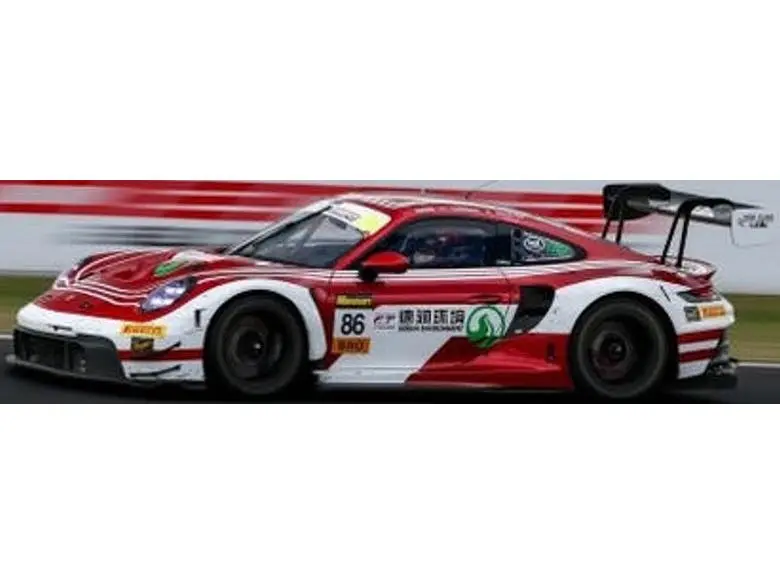 Porsche 911 GT3R High Class #86 2nd Bathurst 12H 2026 Boccolacci/Fjordbach/Li 1