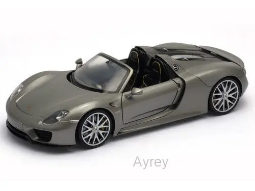 Porsche 918 Spyder Silver open 1