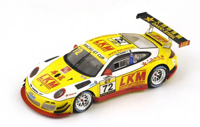 PORSCHE GT3 R N.72 8th MACAU GP GT CUP 2014 E.BAMBER 1