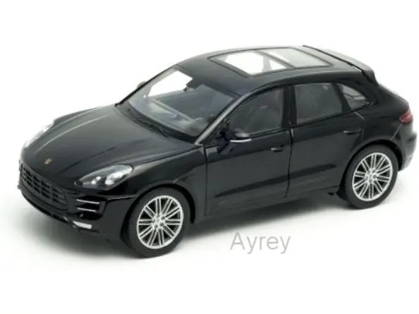 Porsche Macan Turbo Black 1