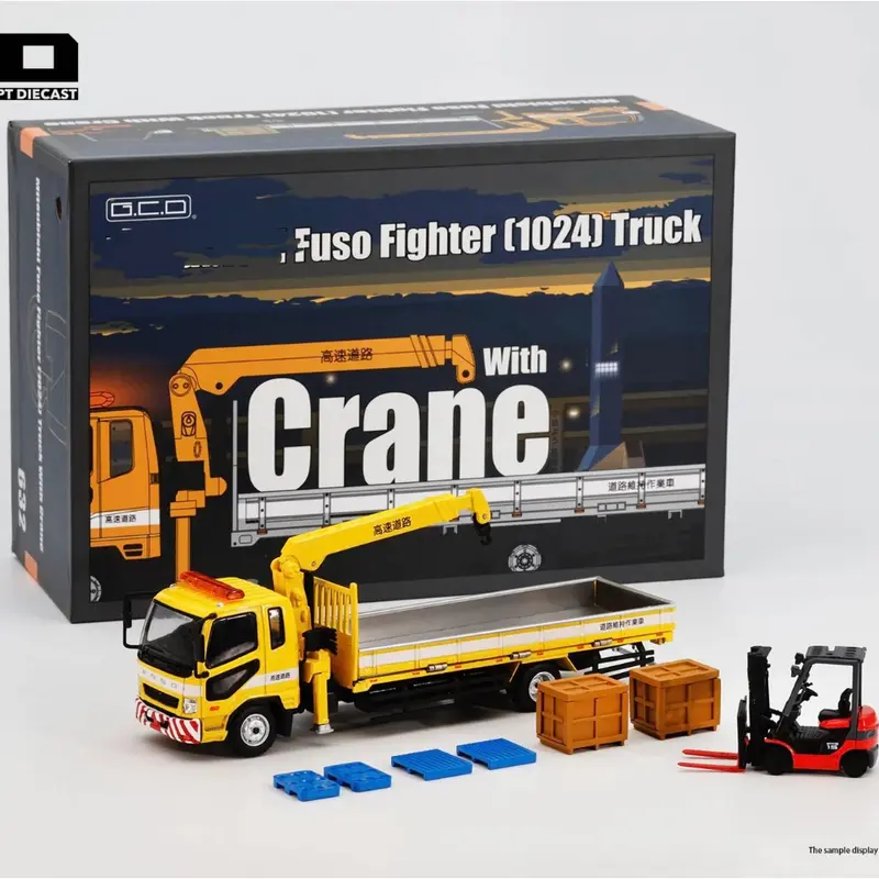 Pre order GCD 1/64 Fuso Heavy duty Crane with Forklift Accessories Set Edition Diecast Model Car