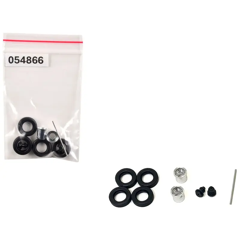 Rear Hypoid Wheelset Chrome 1/87 (HO) Plastic Model by Promotex