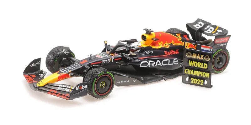 RED BULL RACING RB18 MAX VERSTAPPEN WINNER JAPANESE GP PITBOARD WORLD CHAMPION 2022 - 1/18 - Minichamps