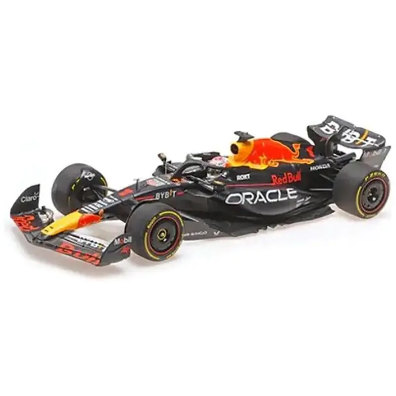 Red Bull Racing RB19 #1 Max Verstappen "Oracle" Winner F1 Formula One "Japanese GP" (2023) with Driver Limited Edition to 180 pieces Worldwide 1/18 Diecast Model Car by Minichamps