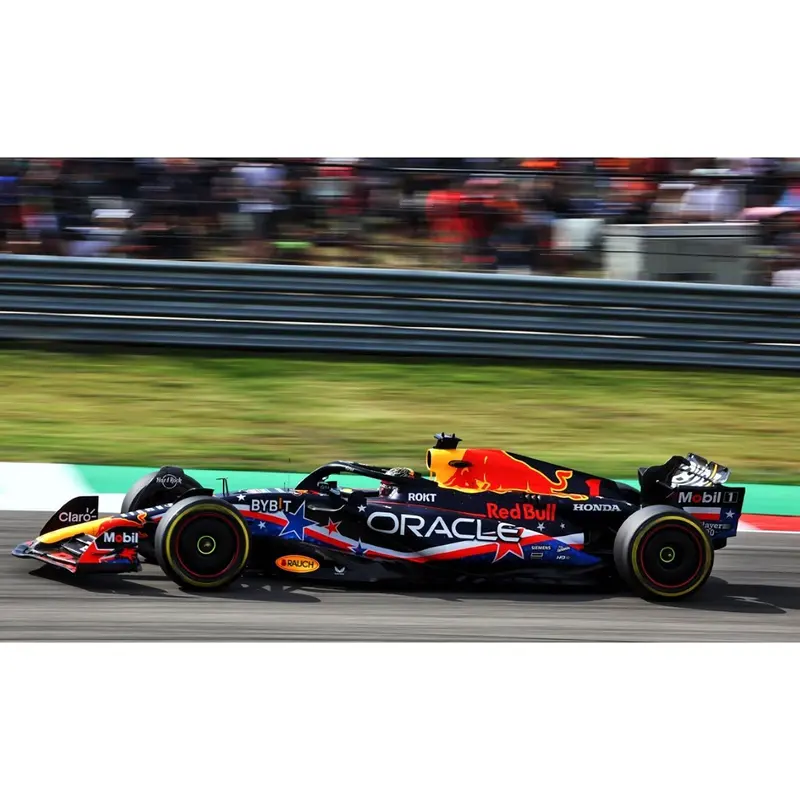 Red Bull Racing RB19 #1 Max Verstappen "Oracle" Winner F1 Formula One "United States GP" (2023) with Driver Limited Edition to 336 pieces Worldwide 1/18 Diecast Model Car by Minichamps