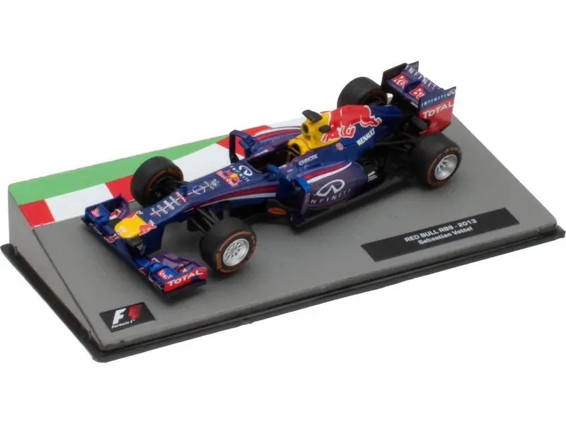 Red Bull RB9 Sebastian Vettel F1 2013 1