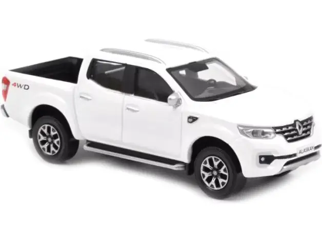 Renault Alaskan 2017 white 1