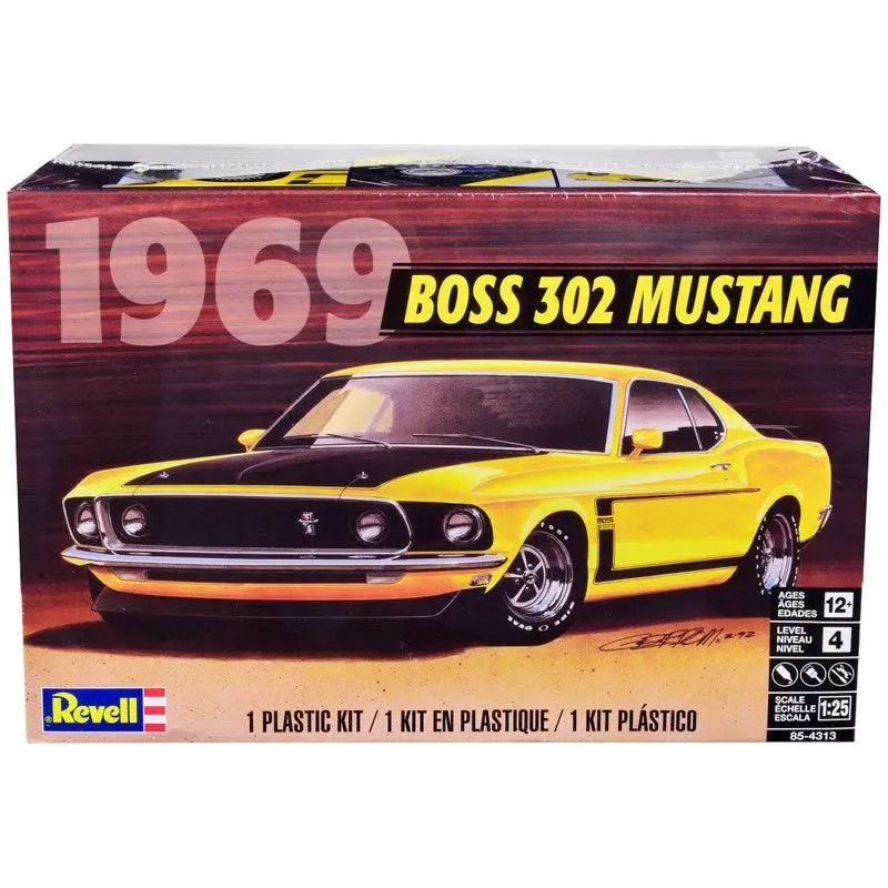 Revell 1969  Boss 302 Mustang Scale 1/25 model kit