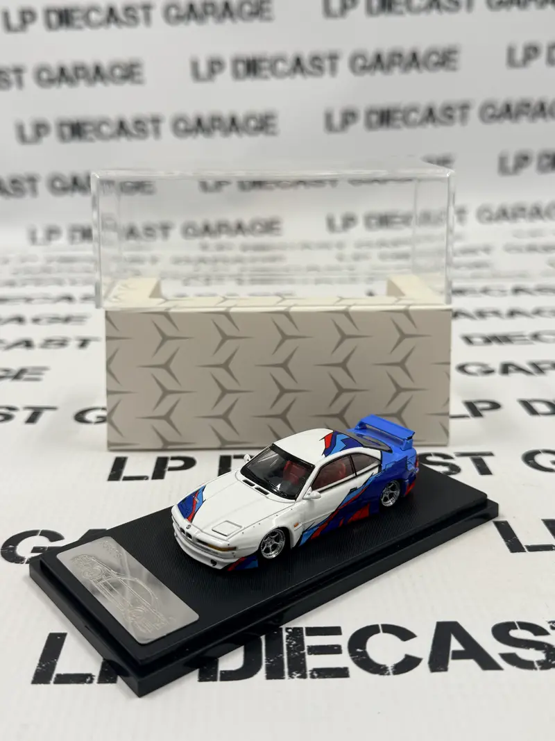 RHINO MODELS BMW 850CSi E31 White & Blue 1
