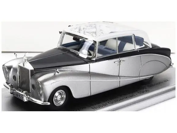 Rolls Royce Silver Wraith Silver/Black Perspex Top 1956 For Movie Joy House 1964 1