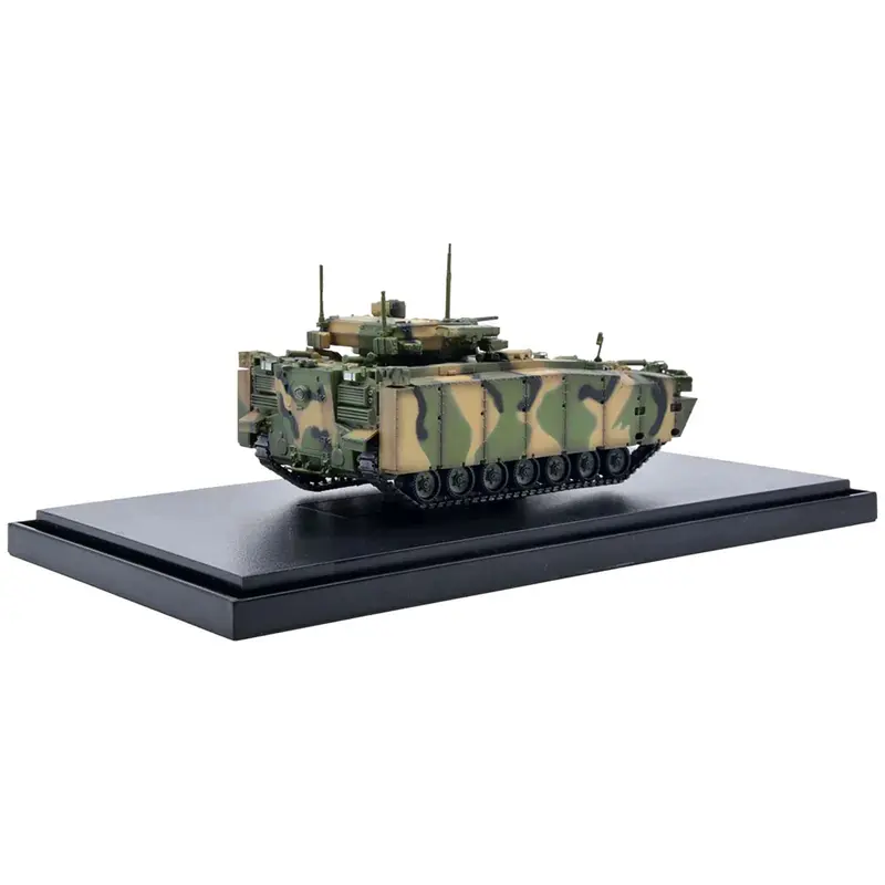 Russian (Object 695) Kurganets-25 Infantry Fighting Vehicle with Four Kornet EM Guided Missiles Camouflage 1/72 Diecast Model by Panzerkampf