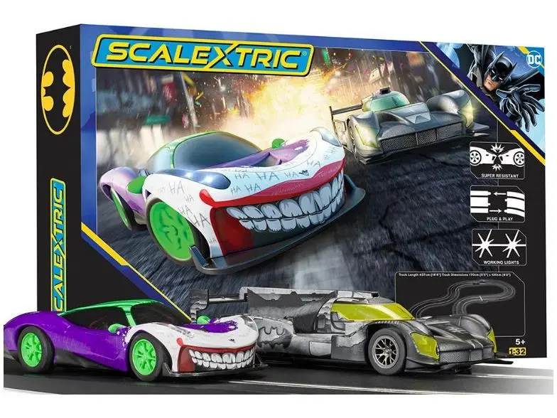 Scalextric Batman Vs The Joker The Battle of Arkham Standard Analogue Set 1