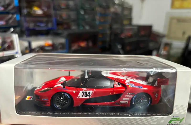 SCG N°704 Scuderia Cameron Glickenhaus Vainqueur 1