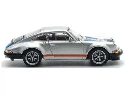 Singer silver/blue 1