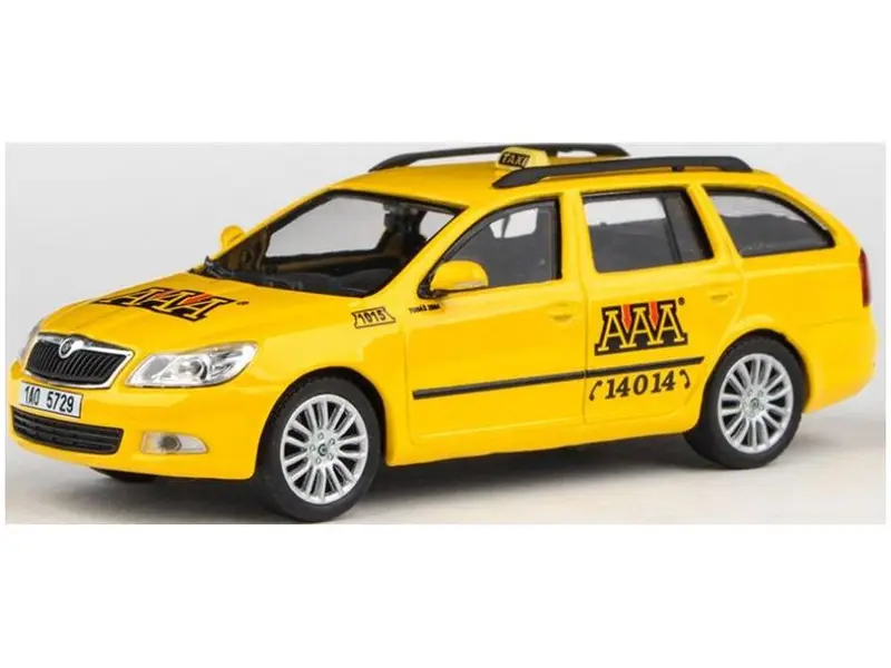 Skoda Octavia II FL Estate 2008 AAA Taxi 1