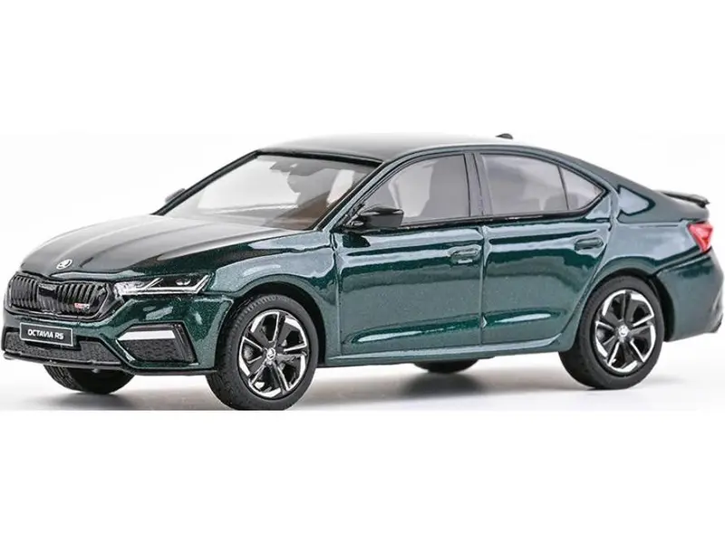 Skoda Octavia IV RS 2020 Highland Green Metallic 1