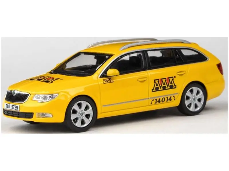 Skoda Superb II Estate 2009 AAA Taxi 1