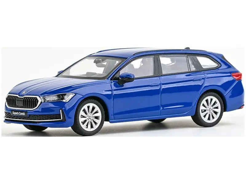 Skoda Superb VI Estate 2023 Energy Blue 1