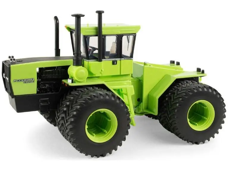 Steiger Cougar IV Tractor w/Duals 1