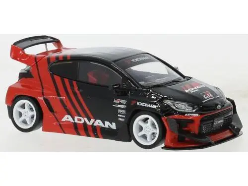 Toyota Yaris Pandem Black 1