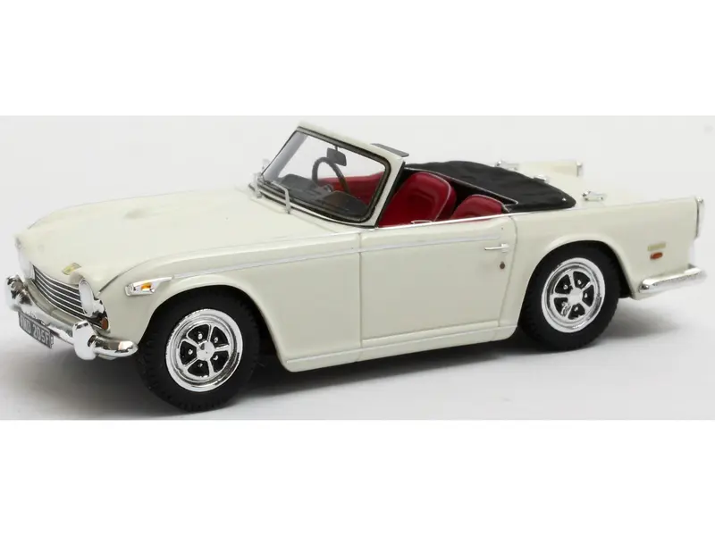 Triumph TR5 p.i. White 1967-1968 1