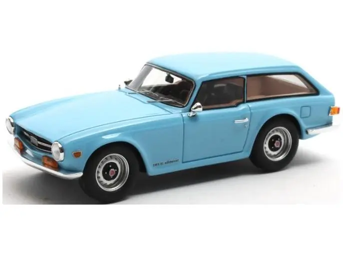 Triumph TR6 Shooting Brake Blue 1