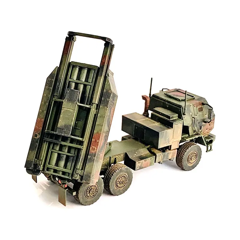 United States M142 High Mobility Artillery Rocket System (HIMARS) Green Camouflage "NEO Dragon Armor" Series 1/72 Plastic Model by Dragon Models