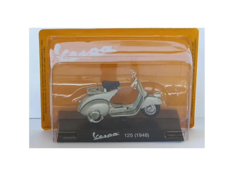 Vespa 125 1948 silver 1