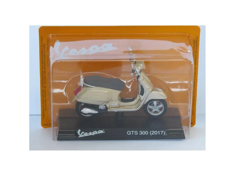 Vespa GTS 300 2017 gold 1