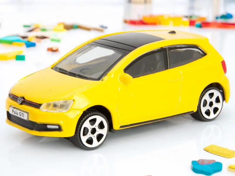 Volkswagen Polo GTi Mk5 yellow 1