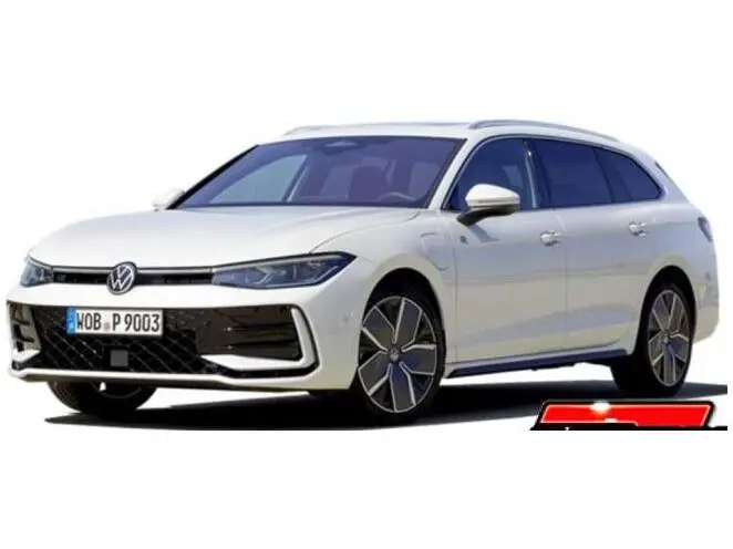 VW Passat Combi 2024 White 1