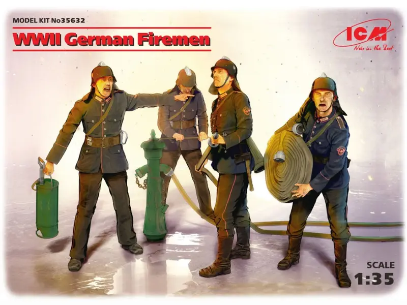 WWII GERMAN FIREMEN 4 FIGURES KIT 1