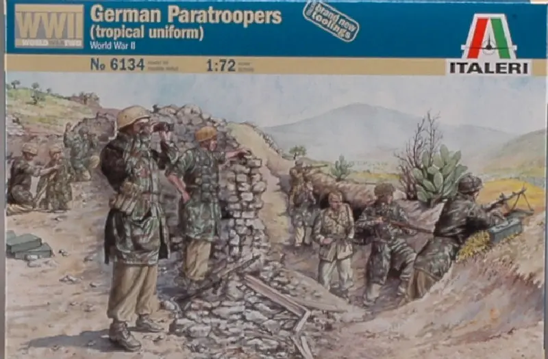 WWII GERMAN PARATROOPERS KIT 1