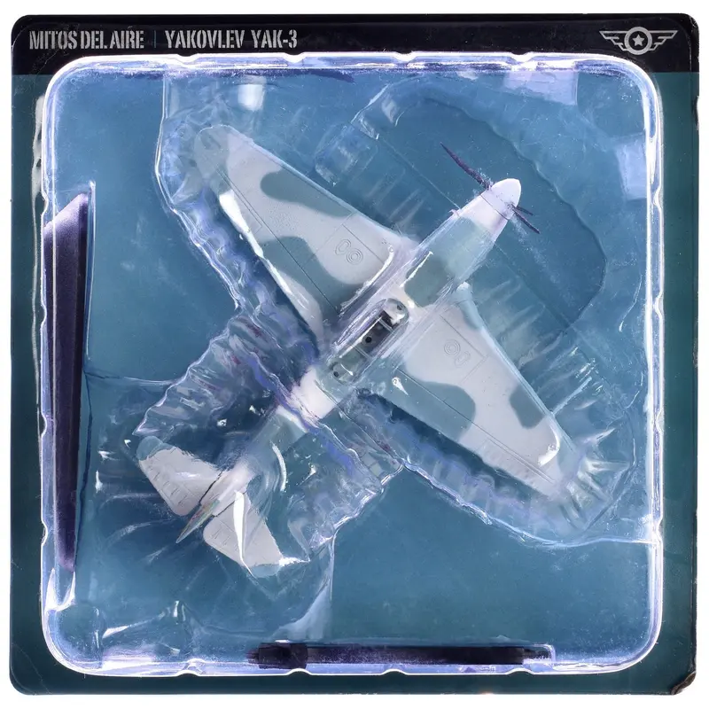 Yakovlev Yak-3 Fighter Aircraft "14th GvIAP VVS of the Baltic Fleet Semen Rogovoy" Soviet Air Force (1944) "Planes of World War II" Series 1/72 Diecast Model Airplane by Luppa