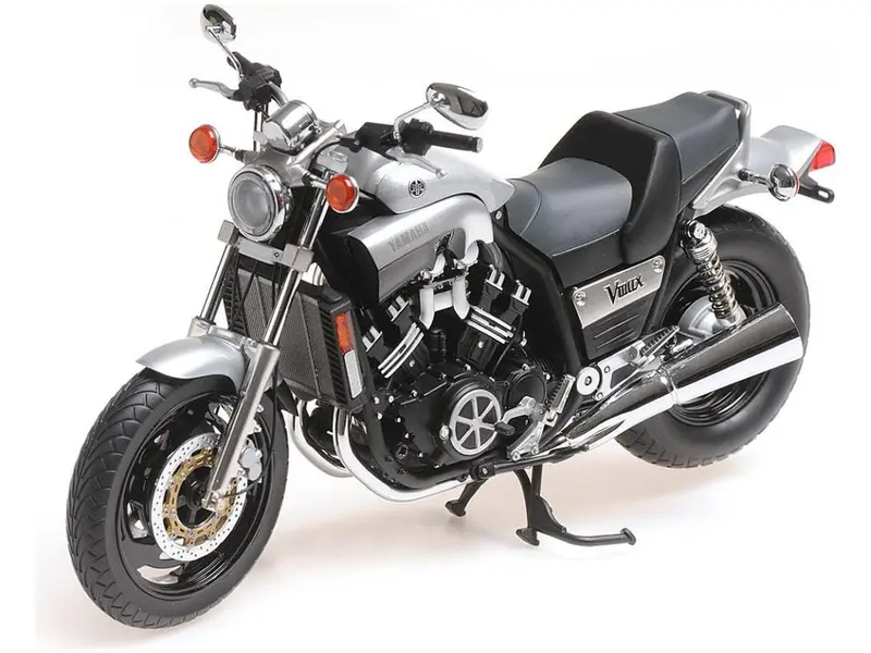 Yamaha Vmax 1993 Silver Metallic 1