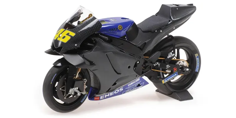 YAMAHA YZR-M1 VALENTINO ROSSI TEST BRNO JULY 2019 - 1/12 - Minichamps